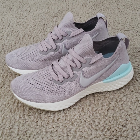 nike epic react flyknit 2 moon particle